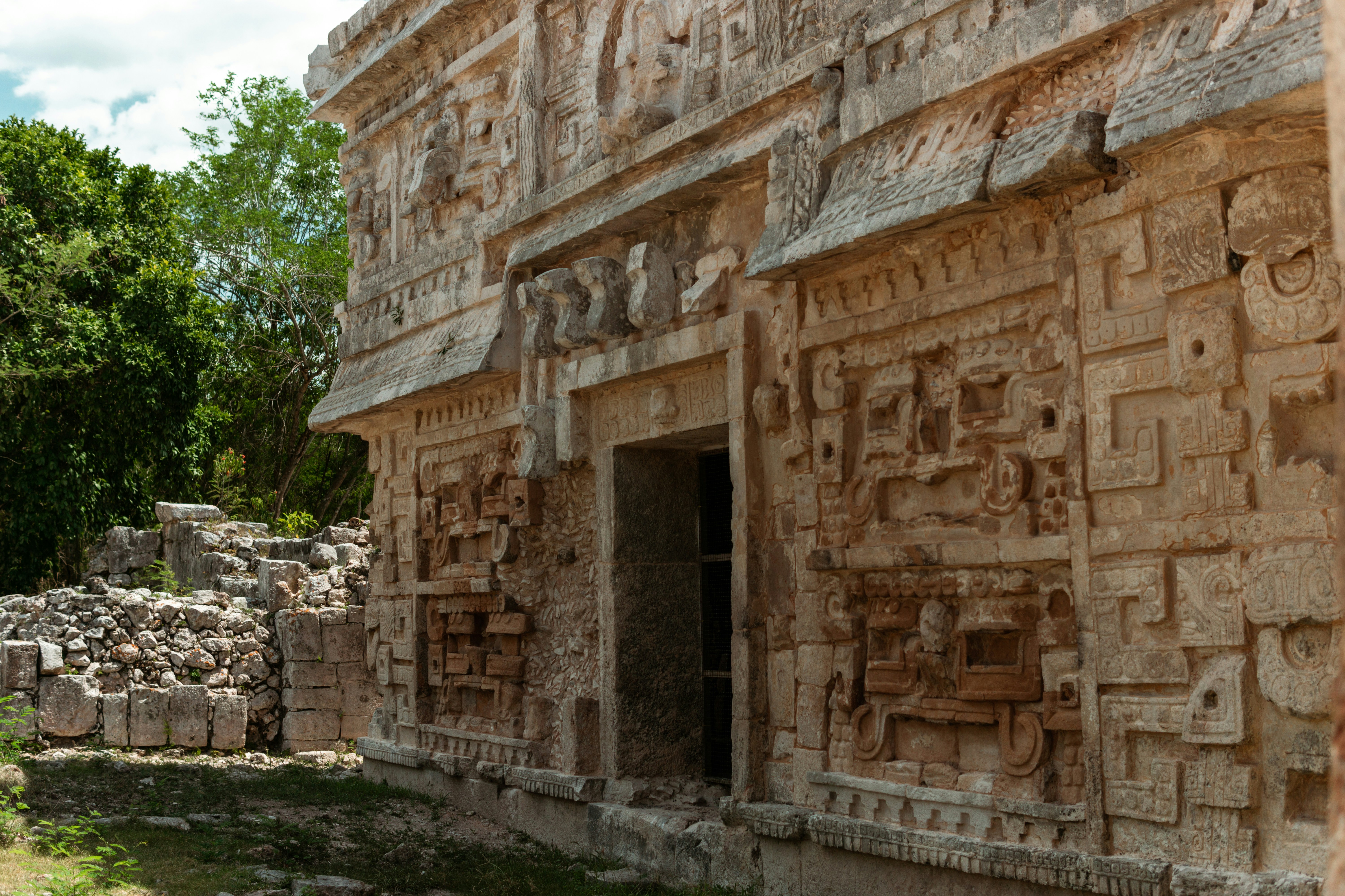 Las Mejores Ruinas Mayas en Quintana Roo: Templos Antiguos que Puedes Visitar