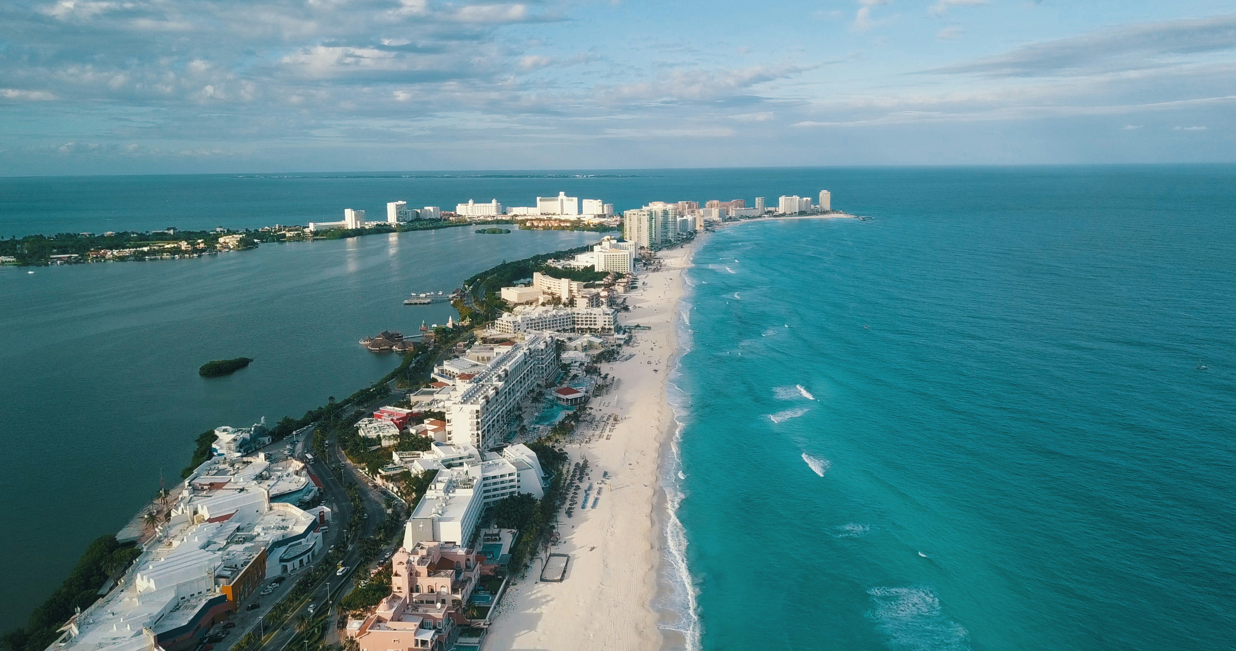 How to Get from Cancun Airport to Your Hotel: Every Transfer Option Explained