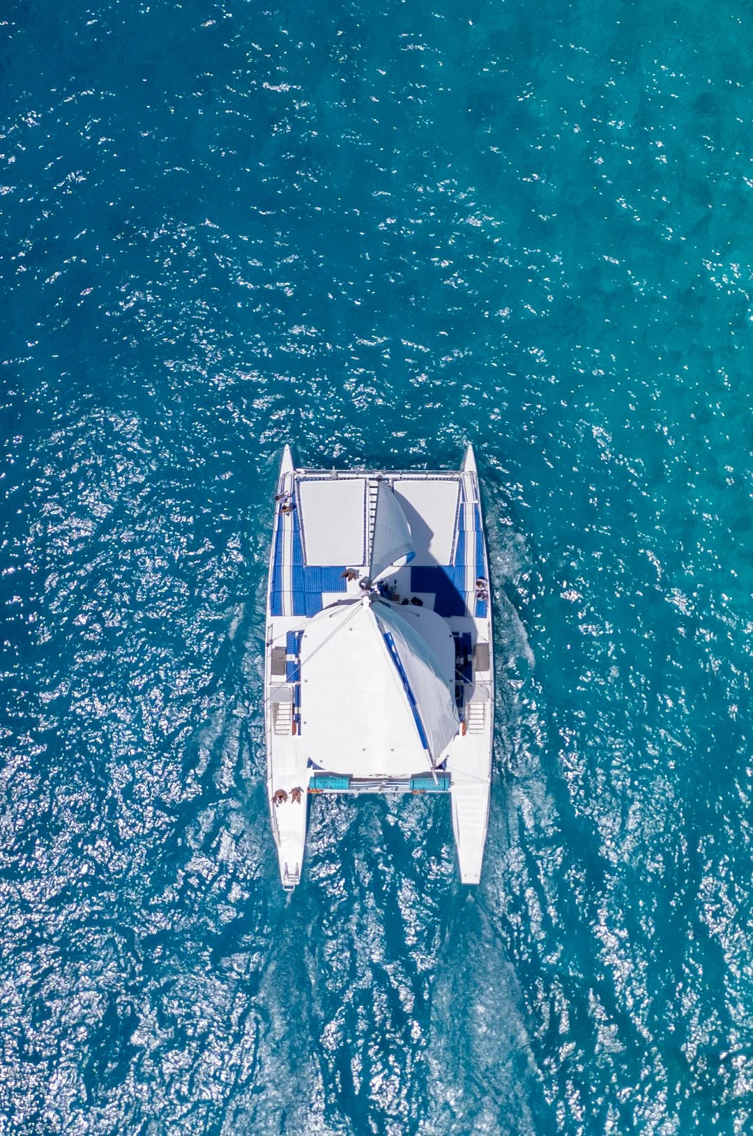 Puerto Aventuras Luxury Sailing & Snorkeling