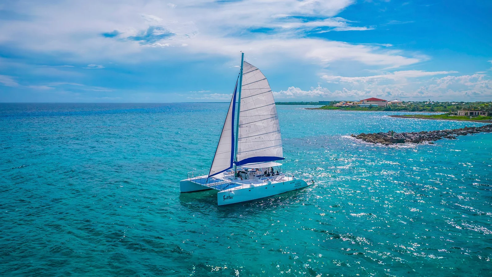 Navegación y snorkel para adultos desde Puerto Aventuras
