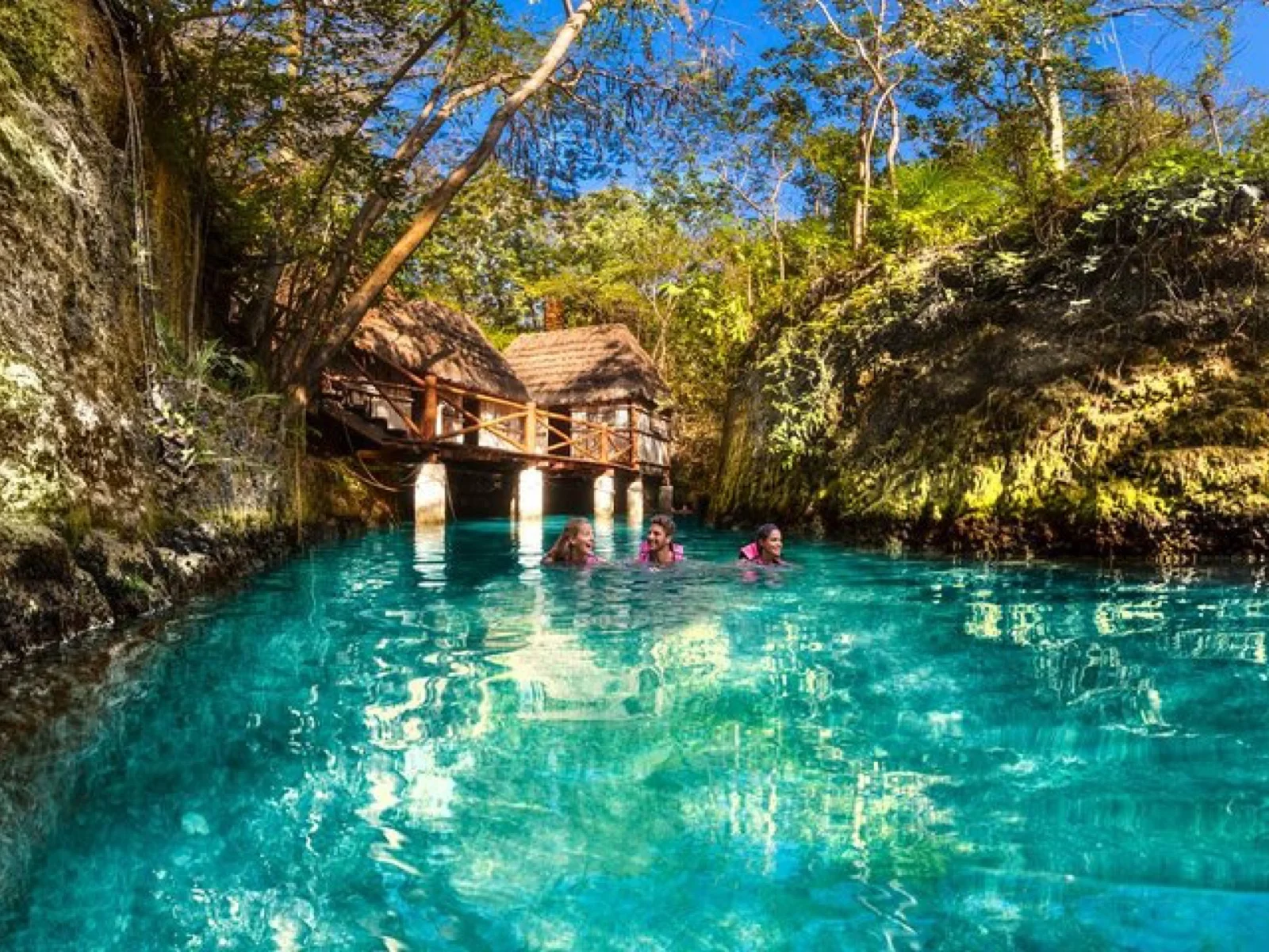 Tour Xcaret Plus (transportation included)